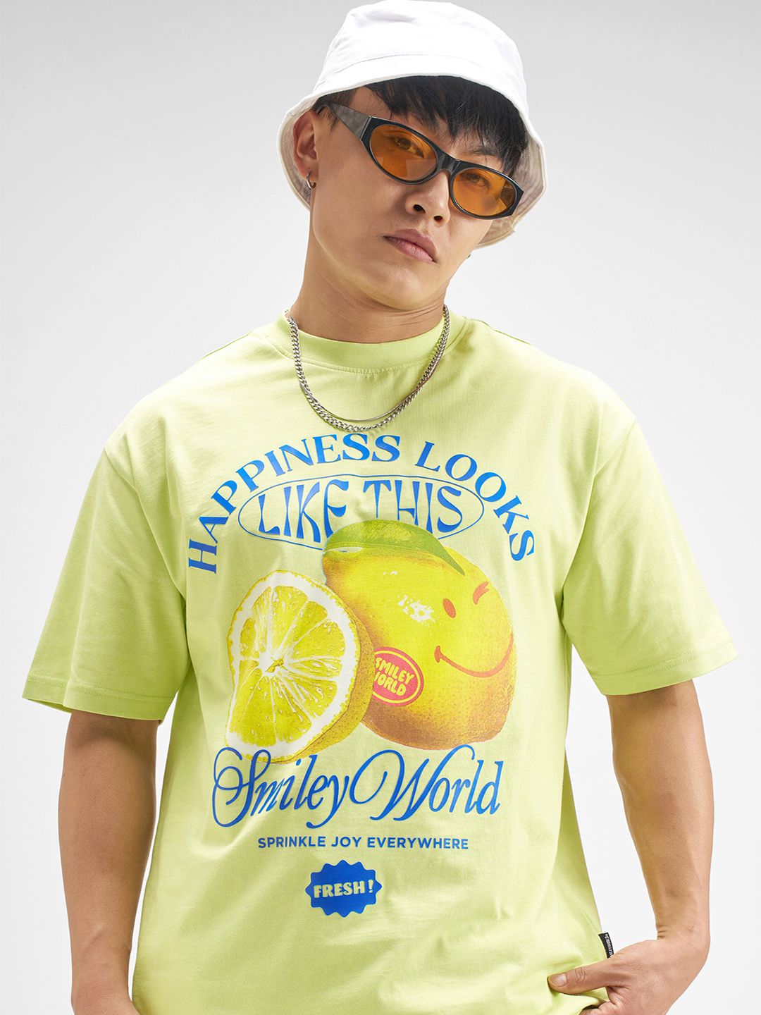 Viacom Smiley Men Green Round-Neck Regular Drop-Shoulder Graphic Tshirt